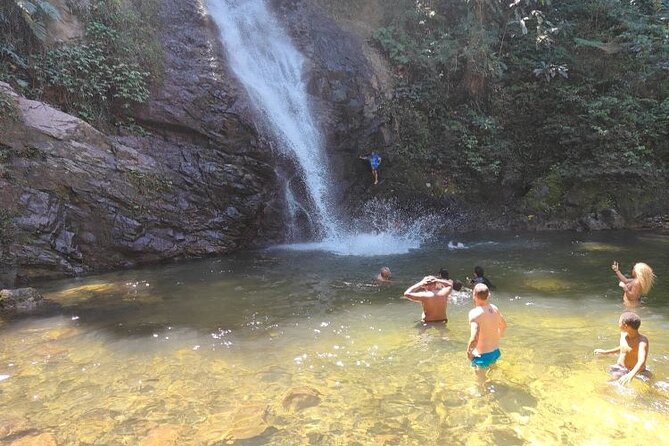 16 Lines Zipline, Cave, Hiking & Biausevu Waterfall Combo Tour - The practical rhythm of the day