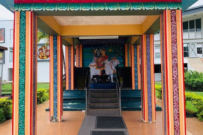 Best of Nadi Highlights - Namaka Market gives you a quick taste of local food