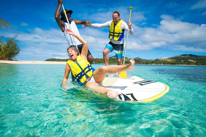 Blue Lagoon Cruises - Wanderer Cruise - 4 Night - Day 1: Fast catamaran to Yalobi