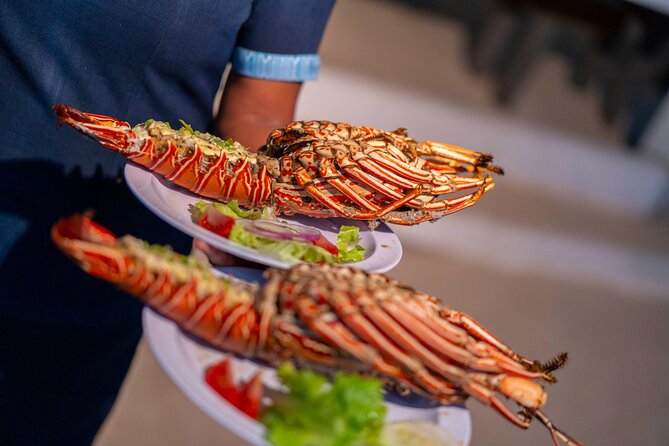 Captain Cook Cruises Fiji - Sunset Dinner Cruise - Lobster Upgrade: Worth the Extra Cost?