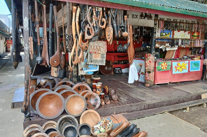 Discover Nadi with Sabeto Hotspring and Mudpool Tour - Garden of the Sleeping Giant in one quiet hour