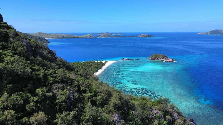 Fiji: Authentic Fijian Day Cruise by Boat - Mana sand island and the first snorkeling stop