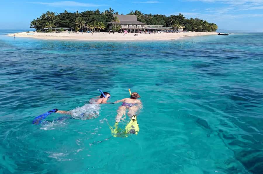 Fiji: Beachcomber Island Day Cruise with Snorkelling - Beachcomber Island at a glance