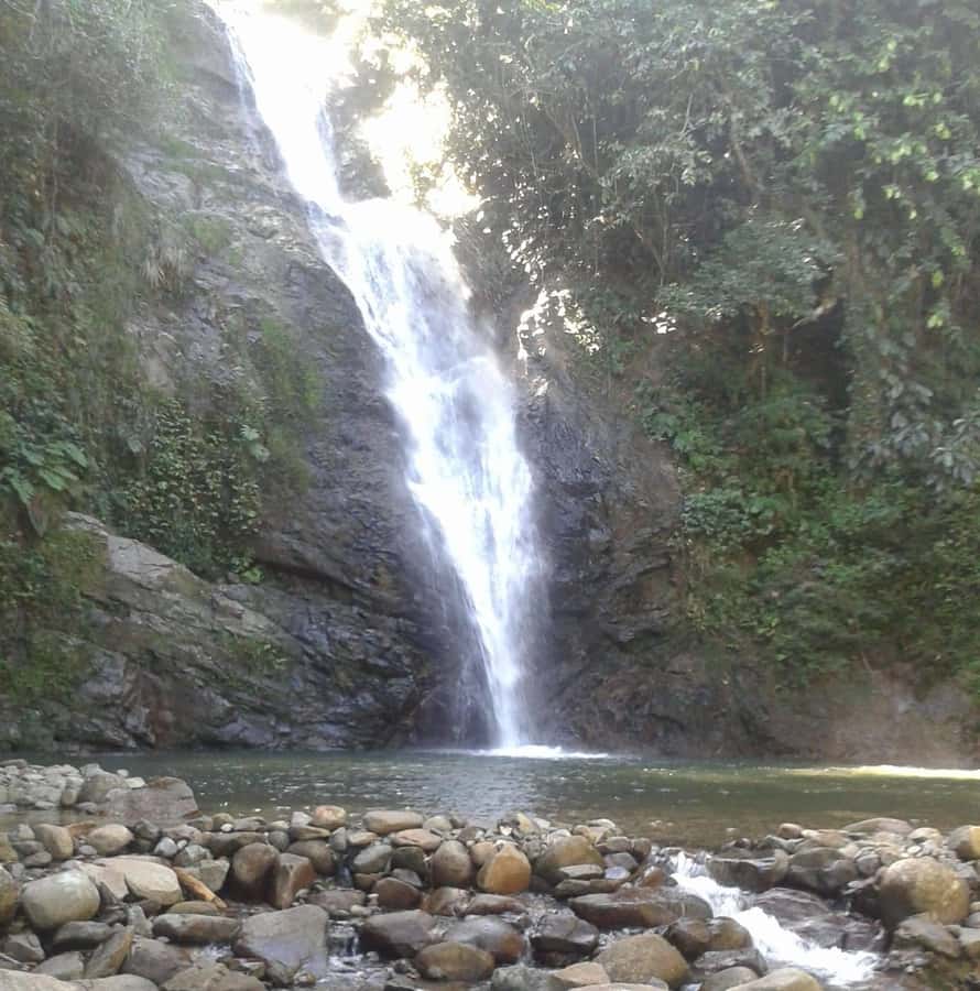 Fiji: Biausevu Waterfall and Sigatoka Sand Dunes Tour - The village welcome and Biausevu kava ceremony
