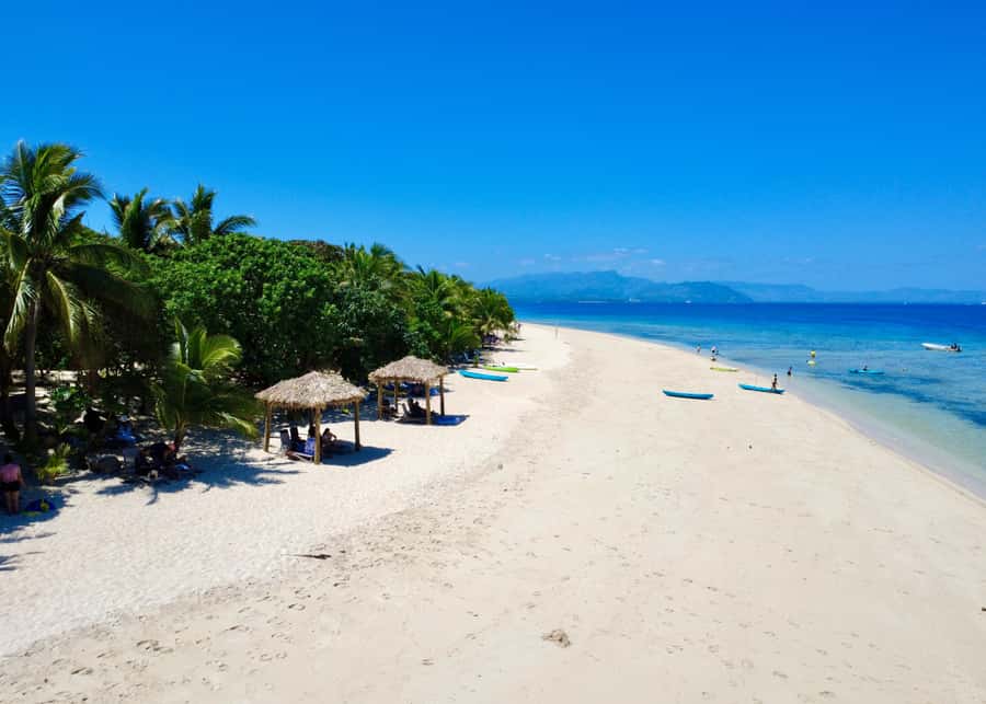 Fiji: Captain Cook Cruises - Island & Reef Day Trip - From Nadi pickup to the Denarau Marina departure