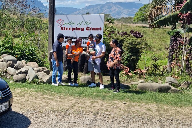 Fiji Local Village, Market, Temple & Garden of Sleeping Giant with Mud Pool Tour - Driver, guide, and group size