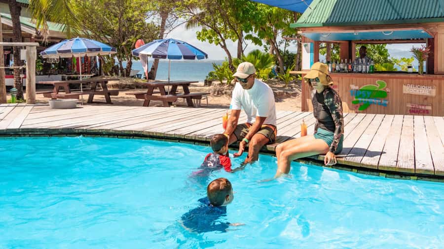 Fiji: South Sea Island Combo Half Day Trip Lunch & Drinks - What the $117 price really covers