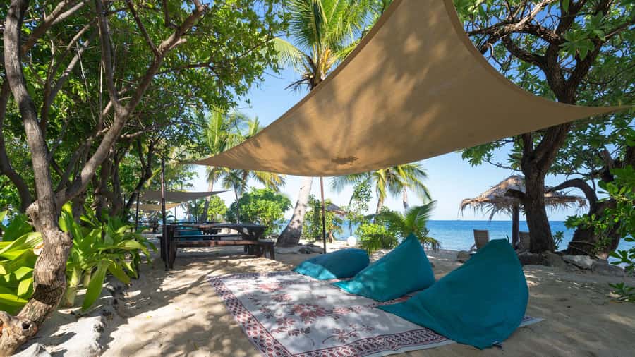 Fiji: South Sea Island Full Day Trip with Lunch & Drinks - Snorkeling, kayaks, and the weather factor