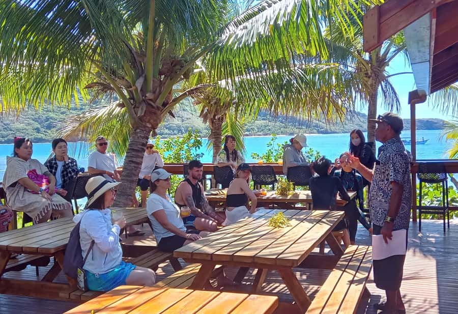 Fiji: Ultimate Encounters Snorkel with Sharks and Lunch - From Port Denarau to Barefoot Kuata