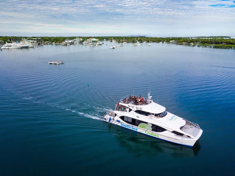 Fiji: Yasawa Islands Explorer Cruise with Lunch - Lunch, drinks, and what to pack
