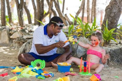Finding Nemo – Half Day Cruise to South Sea Island