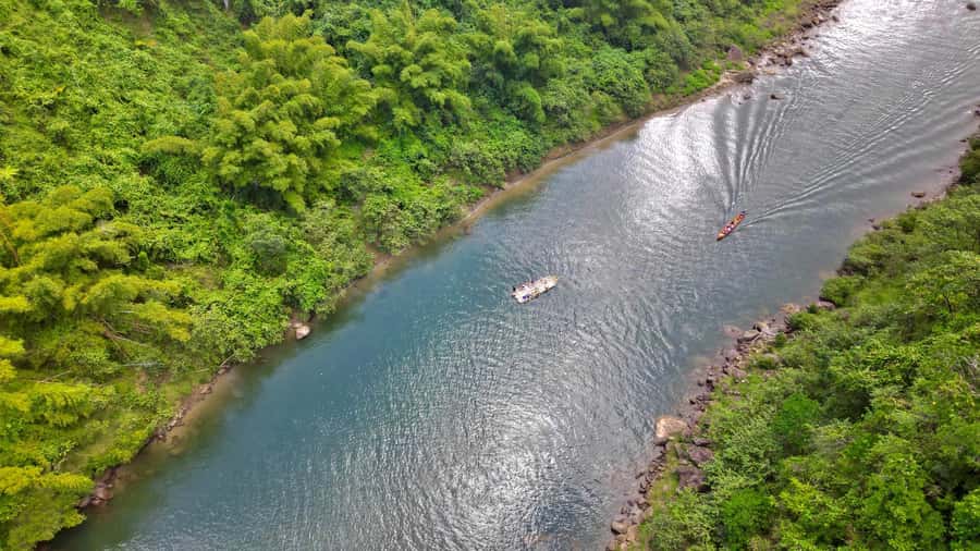 Jewel Of Fiji: Boat, Raft & Waterfall Culture Tour w/Lunch - Heading upriver on the Navua