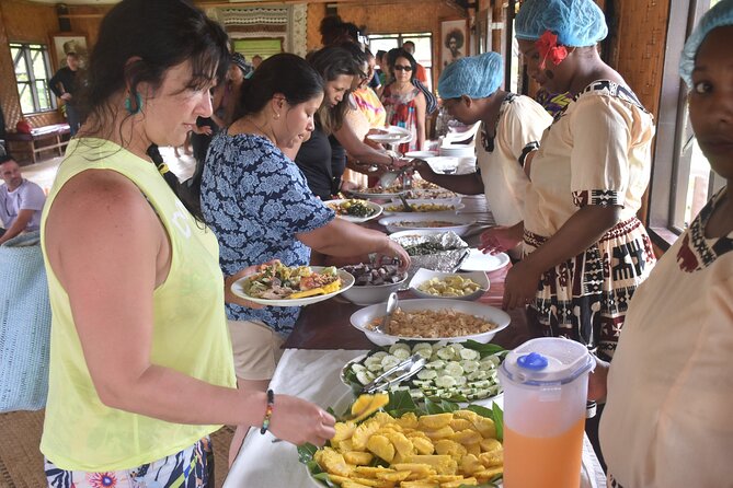 Jewel Of Fiji incl Fijian Village, Waterfall & Lunch Coral Coast - Entering the village meeting house