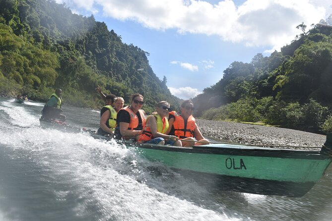 Jewel Of Fiji incl Fijian Village, Waterfall & Lunch Coral Coast - Cruising through the Navua River interior