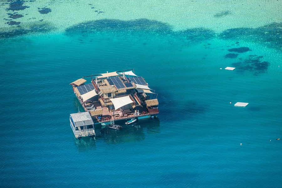 Nadi: 25 minutes Mamanuca Island Tour - Heart Island, beaches, and reef color