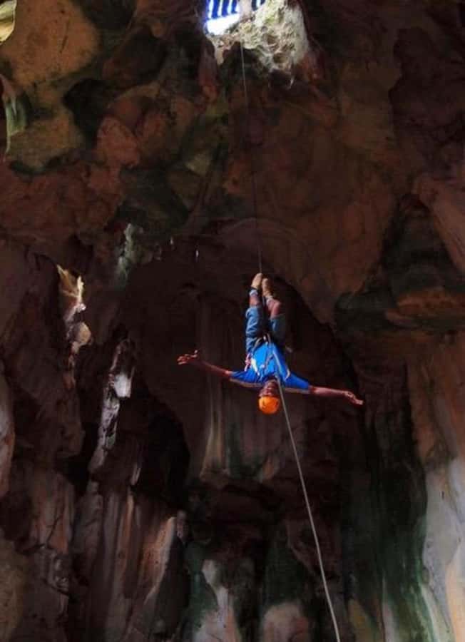 Nadi: Abseiling, Zipline, and Cave Tour with Meal - Who should book this experience?