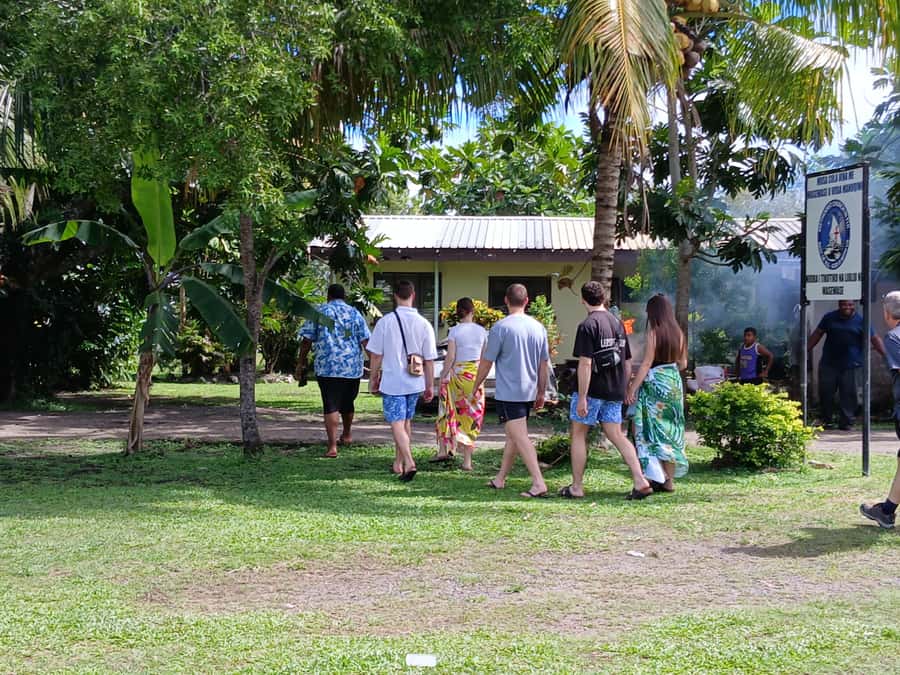 Nadi: Fijian Village Tour with Tifajek Mudpool and Hotspring - Viseisei Village and the traditional chief’s house