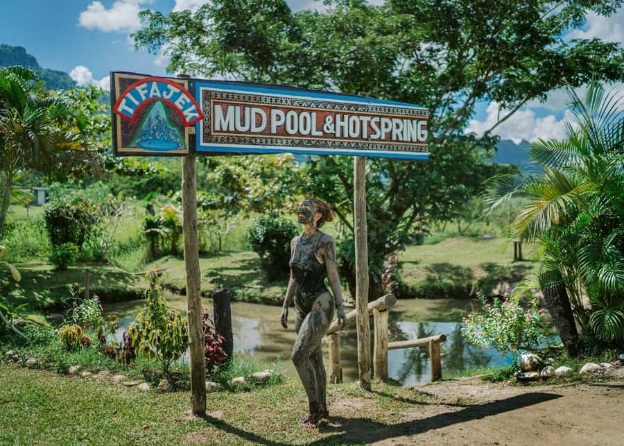 Nadi: Garden Village Hot Spring & Temple Highlights Tour - Why this six-hour Nadi tour works
