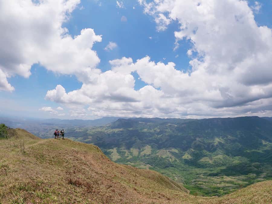Nadi: Hidden Peaks Small Group Hiking Adventure - What to pack for the four hours