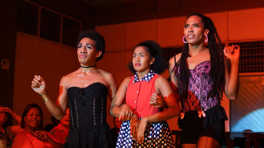Nadi: VOU Evening Dinner and Show Experience - Choosing the right VOU production