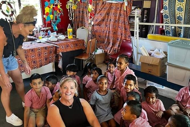 Private Experience of the Authentic Lifestyle of People In Fiji - Tasting Fiji at the Fruit and Vegetable Market