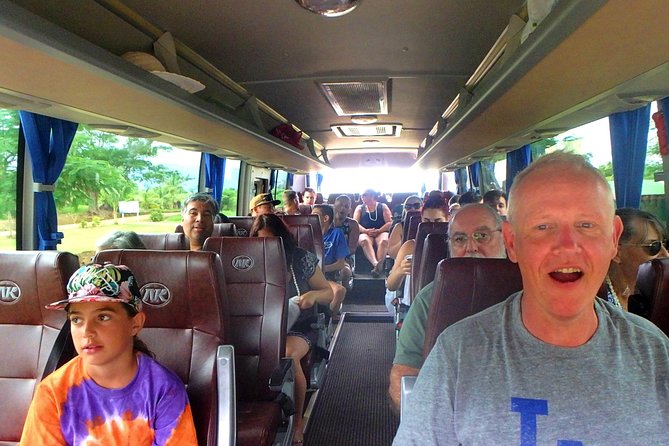 Private Transfer from Nadi Airport to Tambua Sand/Hideaway/Naviti/Warwick Resort - What the driver adds to the ride