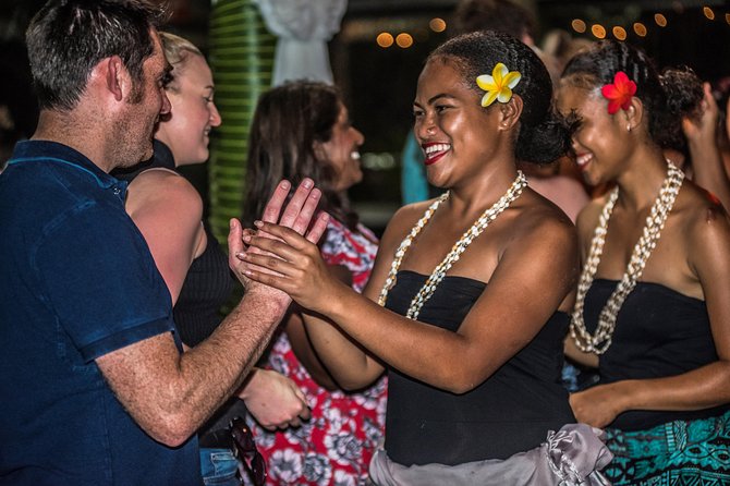 Robinson Crusoe Sunset Cruise Including Dinner, Cultural Show & Transfers - Bonfire music and a memorable ride home