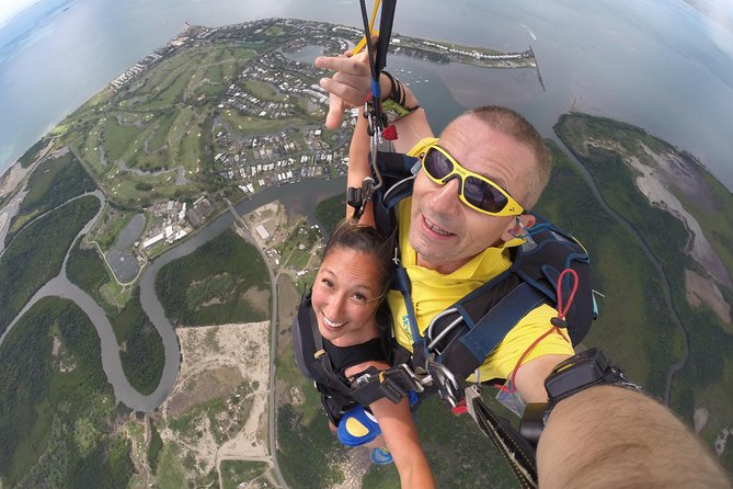 Skydive Fiji Legend 13000ft Tandem Jump (60 seconds free fall) - The safety briefing comes before the excitement