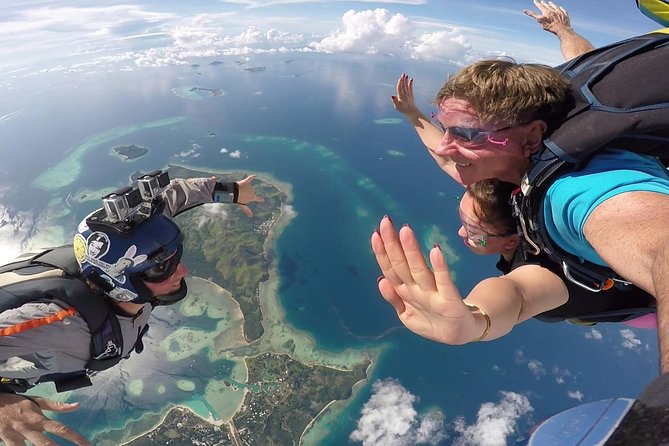 Skydive Fiji Radical 10000ft Tandem Jump (30 seconds free fall) - Timing, weather, and the two-hour schedule