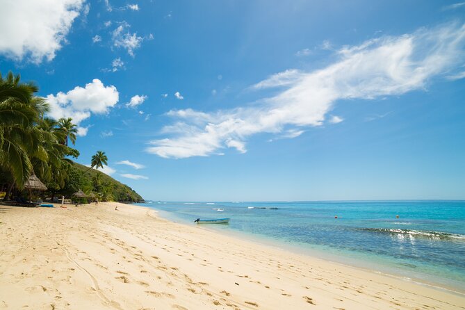 Yasawa Islands Explorer Cruise with Lunch - The Yasawa views are the main event